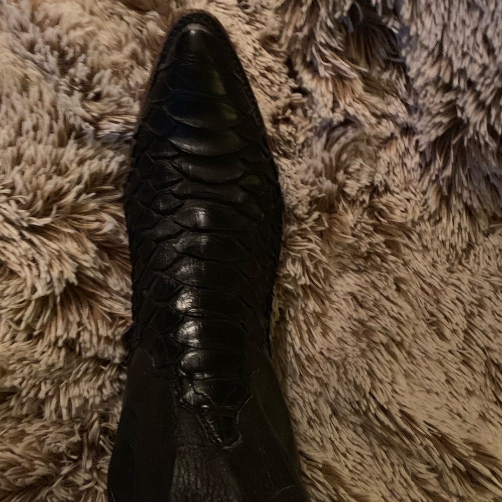 ANACONDA Snake Justin black western boots. 6.5
